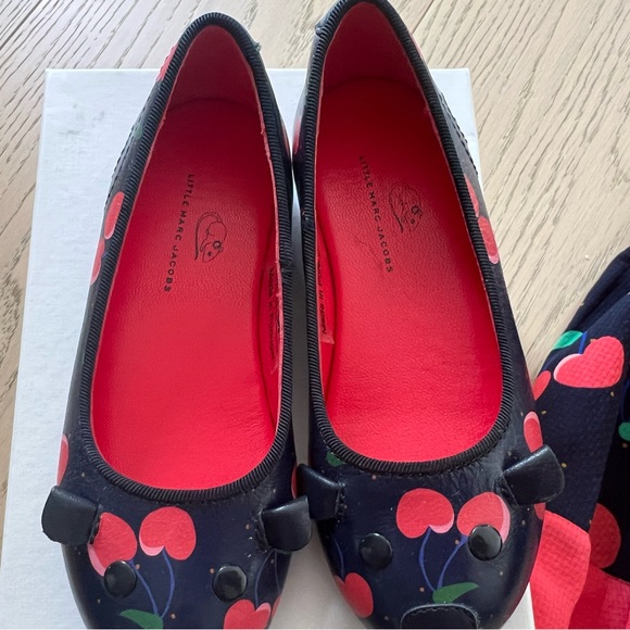 Little Marc Jacobs Girls Cherry Skirt with the Matching Shoes - Picture 7 of 12